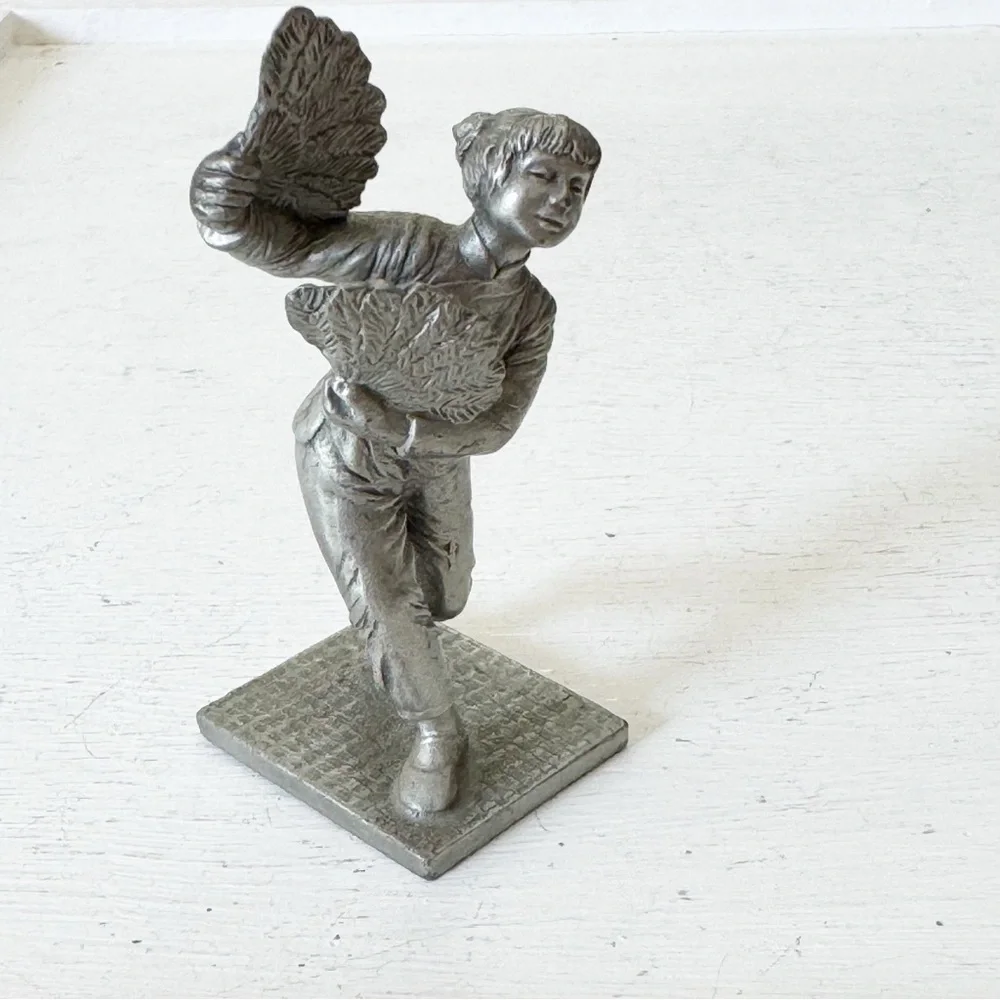 Vintage Chinese Fan Dancer Selangor Pewter - Picture 2 of 11